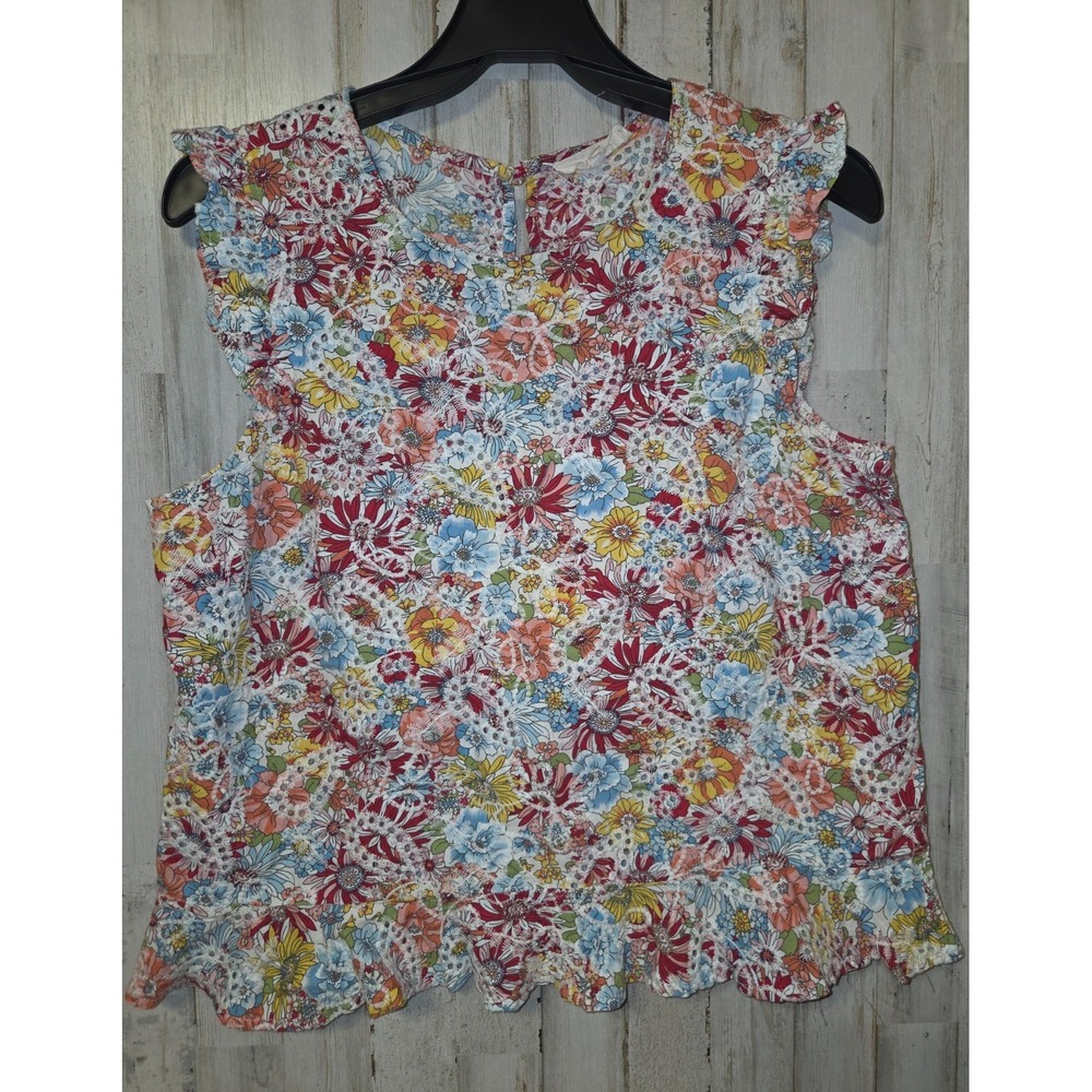 Solitare size M Floral Embroidered Blouse Top Crop Flutter Shoulder Sleeveless